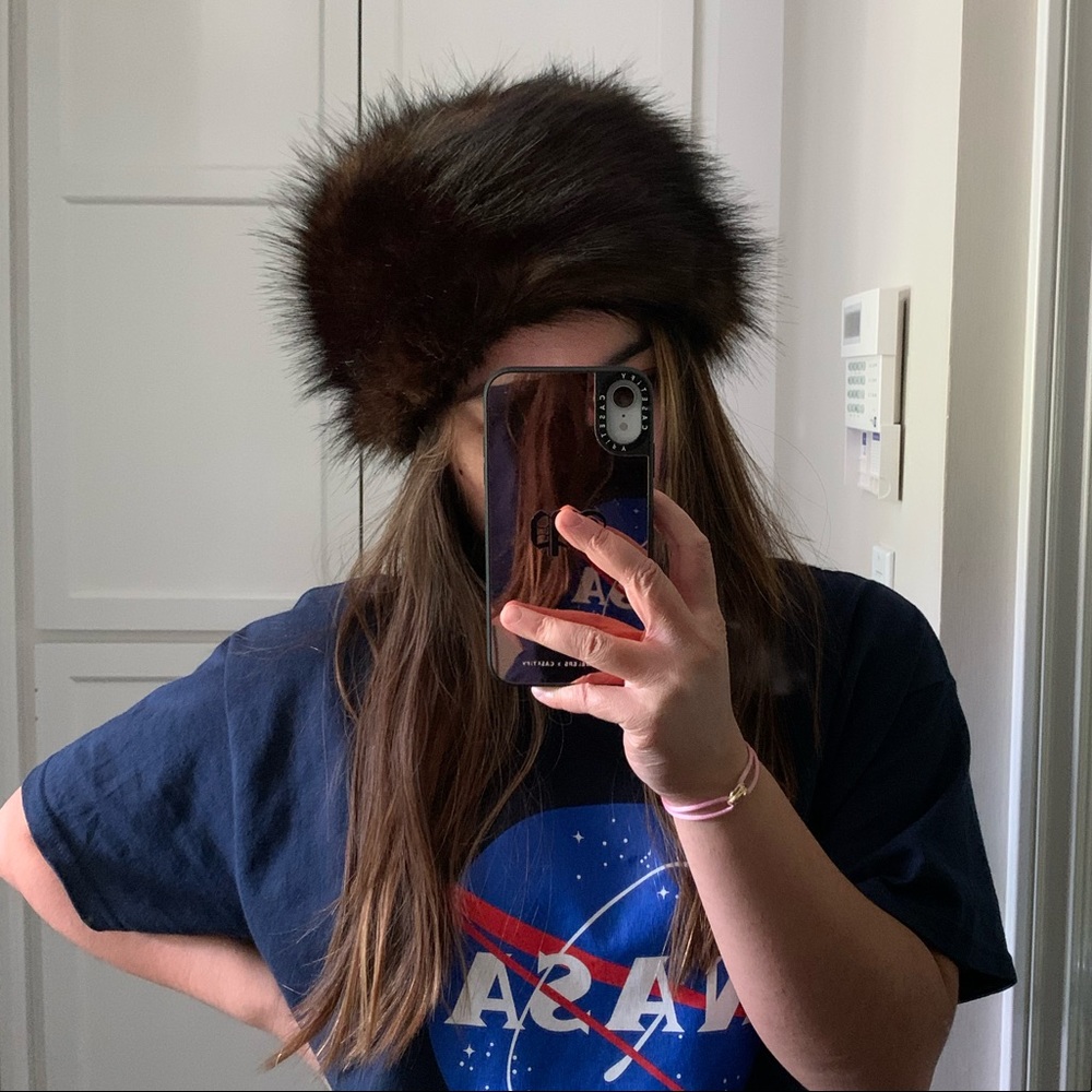 Forever 21 faux fur hat